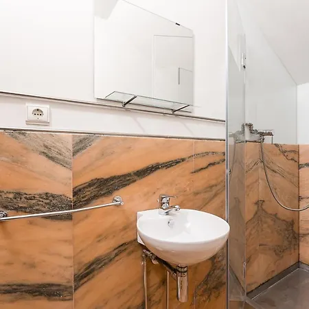 Apartment Coreto Garden *